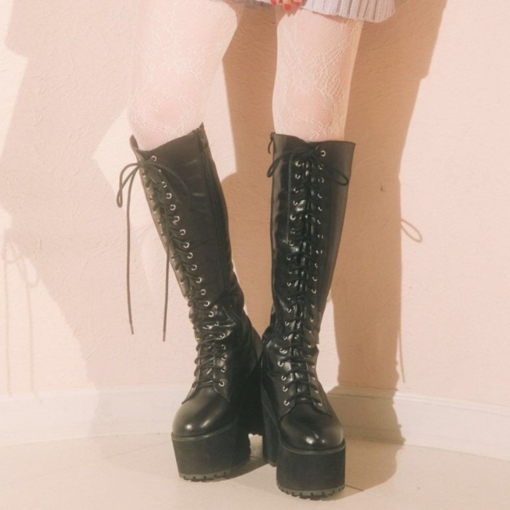 Bubbles knee high platform lace up boots